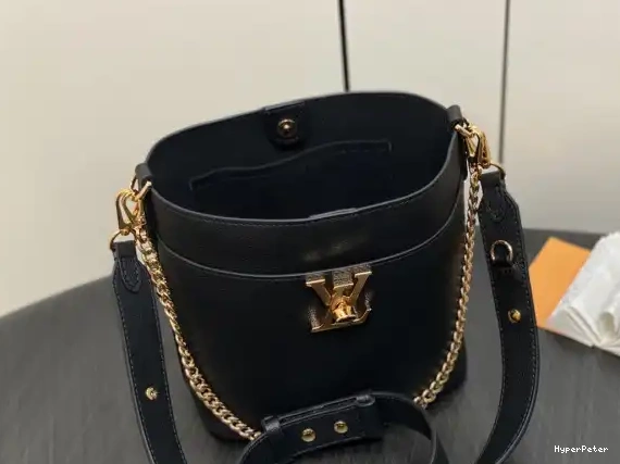 LOUIS VUITTON and - 20.5 12CM x x 20 Lock Walk 0520